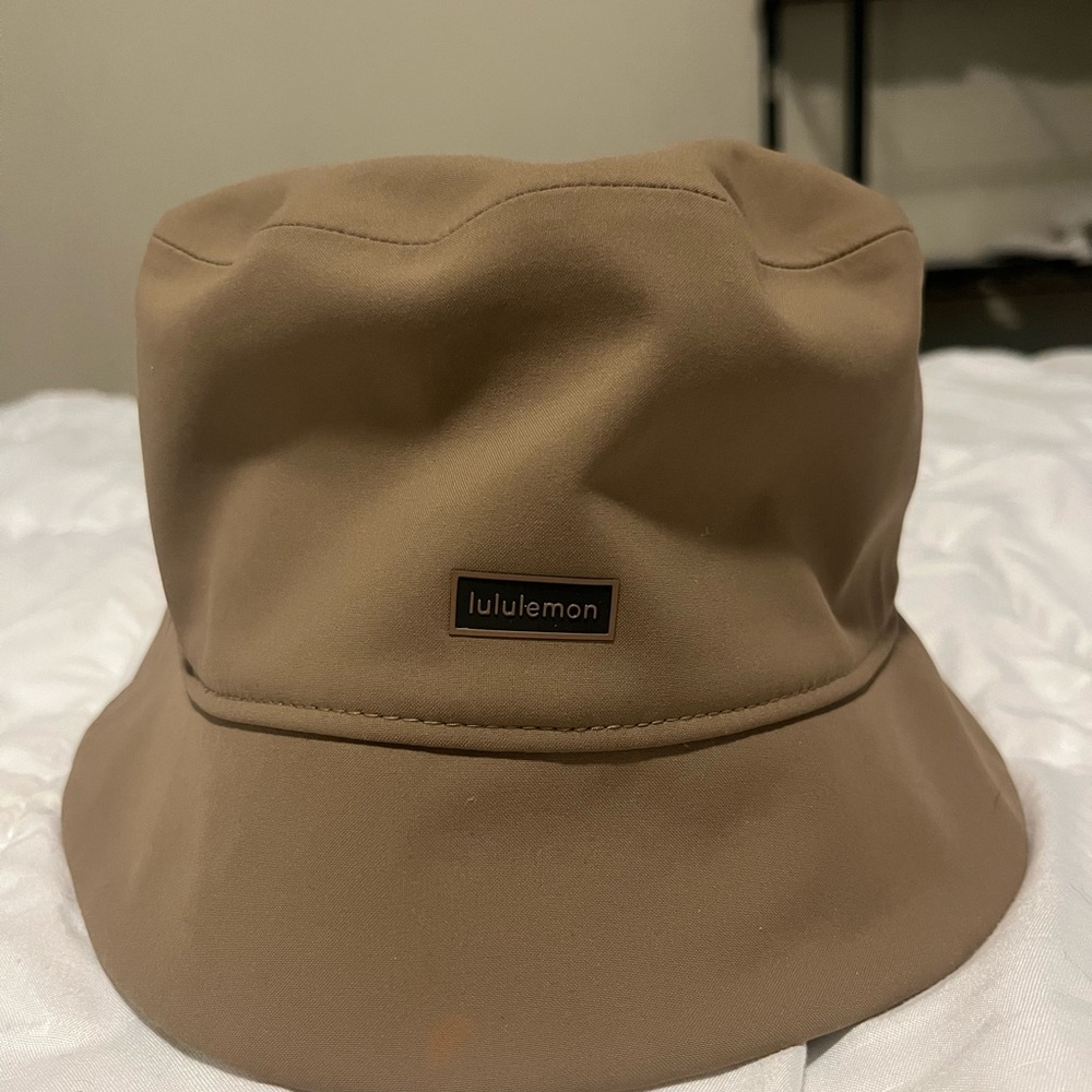 lululemon athletica Tan Bucket Hat
